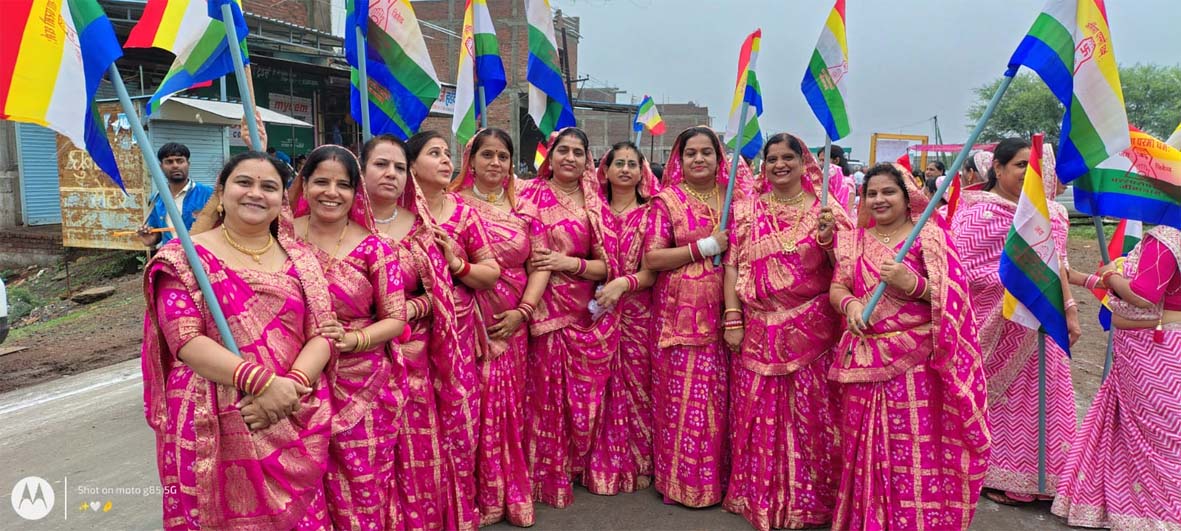 मुनि श्री सुधा सागर की हुई भव्य आगवानी मुनि श्री सुधा सागर की हुई भव्य आगवानी