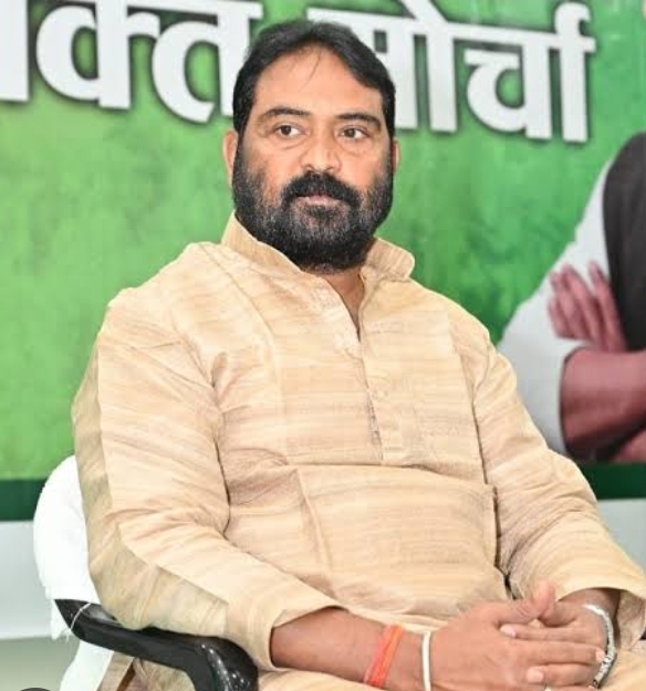 विनोद पांडेय की फाइल फोटो विनोद पांडेय की फाइल फोटो