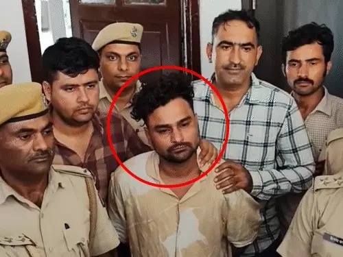 उदयपुर में फ्रांसीसी युवती से दुष्कर्म मामले में आरोपी गिरफ्तार उदयपुर में फ्रांसीसी युवती से दुष्कर्म मामले में आरोपी गिरफ्तार