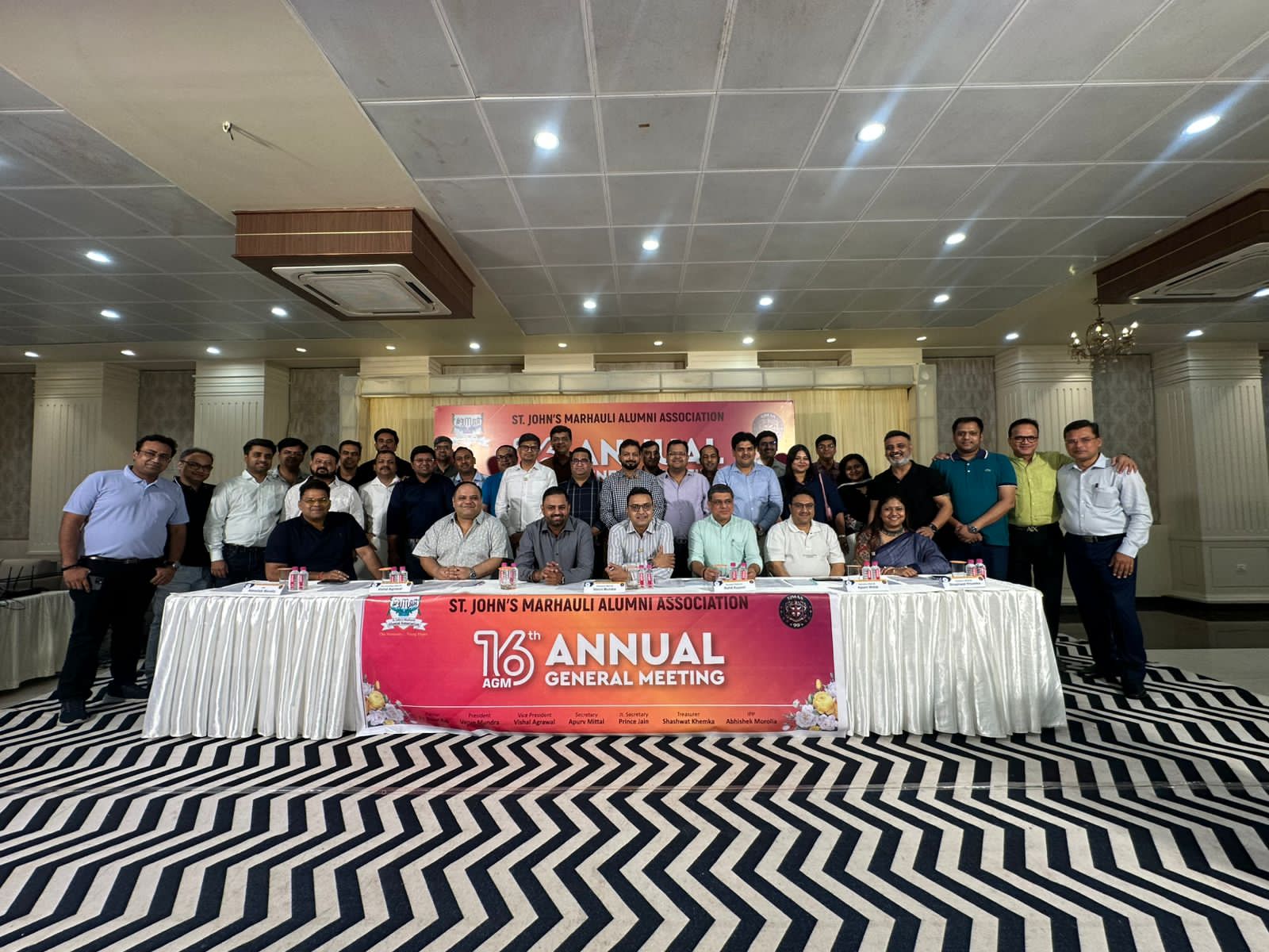 सेंट जोन्स मड़ौली एलुमनाई एसोसिएशन की वार्षिक आम सभा सेंट जोन्स मड़ौली एलुमनाई एसोसिएशन की वार्षिक आम सभा