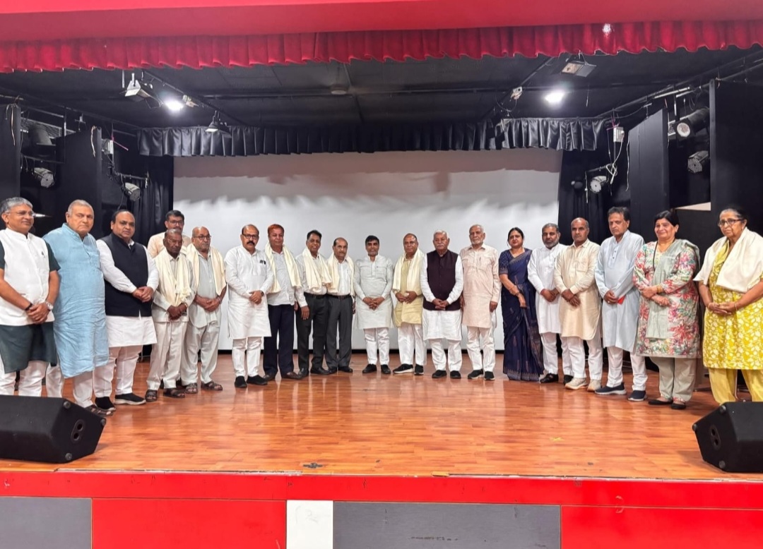 कार्यक्रम में कैबिनेट मंत्री महीपाल ढांडा कार्यक्रम में कैबिनेट मंत्री महीपाल ढांडा