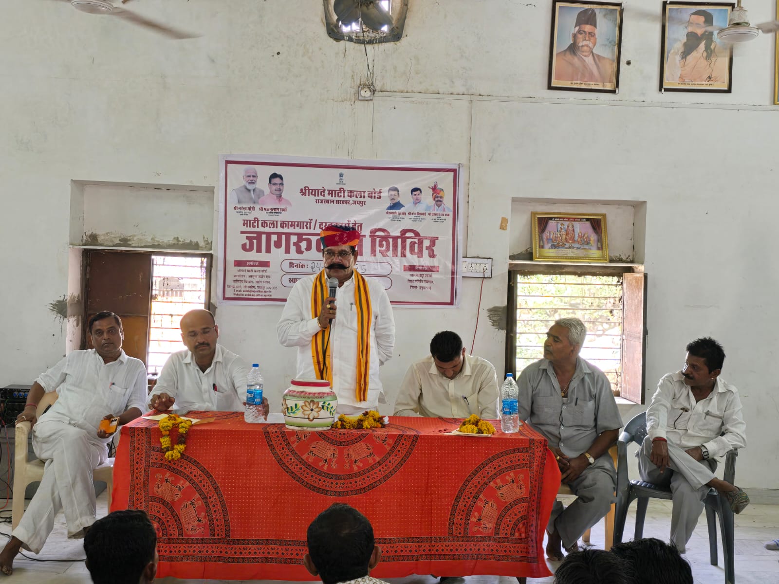 माटी कला कामगार,अब नहीं रहेगा बेरोजगार : टाक माटी कला कामगार,अब नहीं रहेगा बेरोजगार : टाक