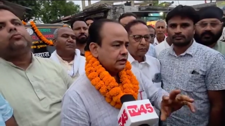 मंत्री इरफान अंसारी की तस्वीर मंत्री इरफान अंसारी की तस्वीर
