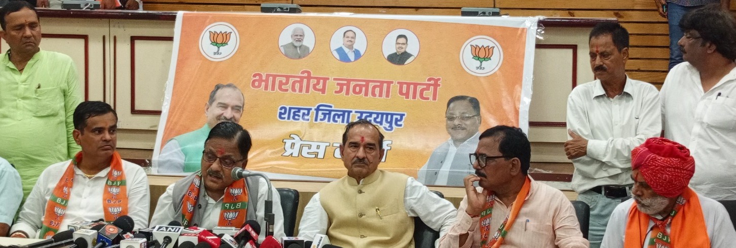 सीएम भजनलाल शर्मा को हटाने का कोई षड्यंत्र नहीं - मदन राठौड़ सीएम भजनलाल शर्मा को हटाने का कोई षड्यंत्र नहीं - मदन राठौड़