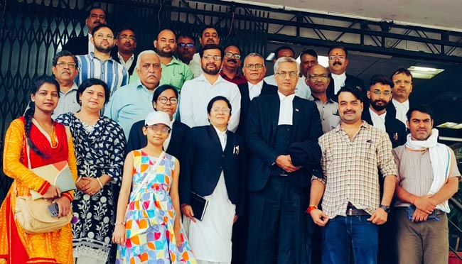 अतिथि व अधिवक्तागण अतिथि व अधिवक्तागण