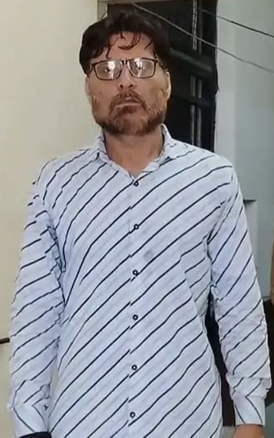 अवैध संबंध की शंका में पत्नि की हत्या करनेवाले को फांसी की सजा अवैध संबंध की शंका में पत्नि की हत्या करनेवाले को फांसी की सजा