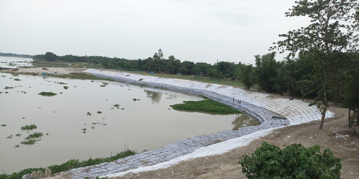 बाढ़ कटाव को रोकने के लिए किए गए काम बाढ़ कटाव को रोकने के लिए किए गए काम