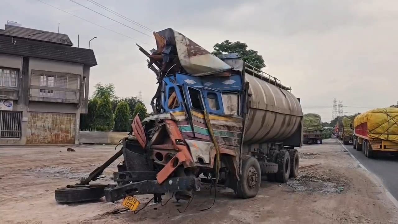 सड़क दुर्घटना में व्यक्ति की मौत सड़क दुर्घटना में व्यक्ति की मौत
