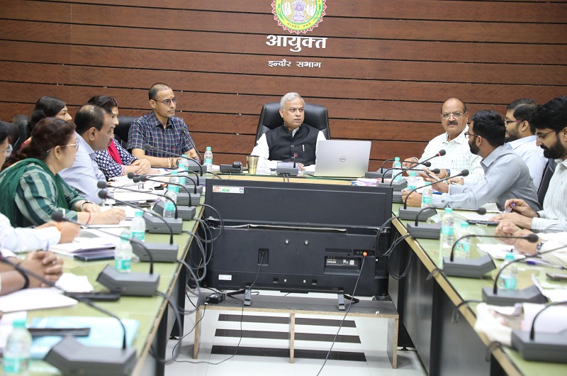 सरदार सरोवर परियोजना के पुनर्वास कार्यों की समीक्षा सरदार सरोवर परियोजना के पुनर्वास कार्यों की समीक्षा