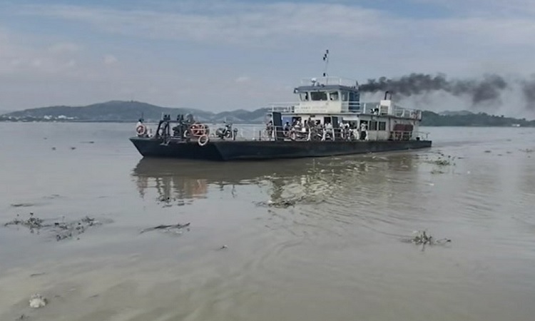 फेरी। फाइल फोटो फेरी। फाइल फोटो