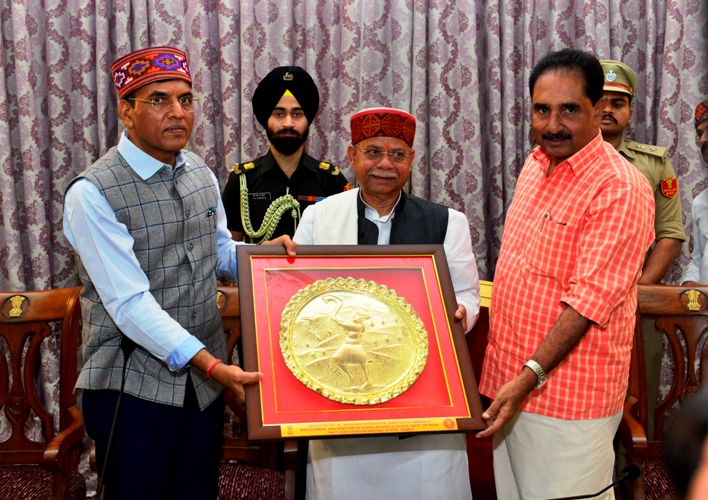 केंद्रीय श्रम, रोेजगार तथा युवा मामले एवं खेल मंत्री मनसुख मांडविया केंद्रीय श्रम, रोेजगार तथा युवा मामले एवं खेल मंत्री मनसुख मांडविया