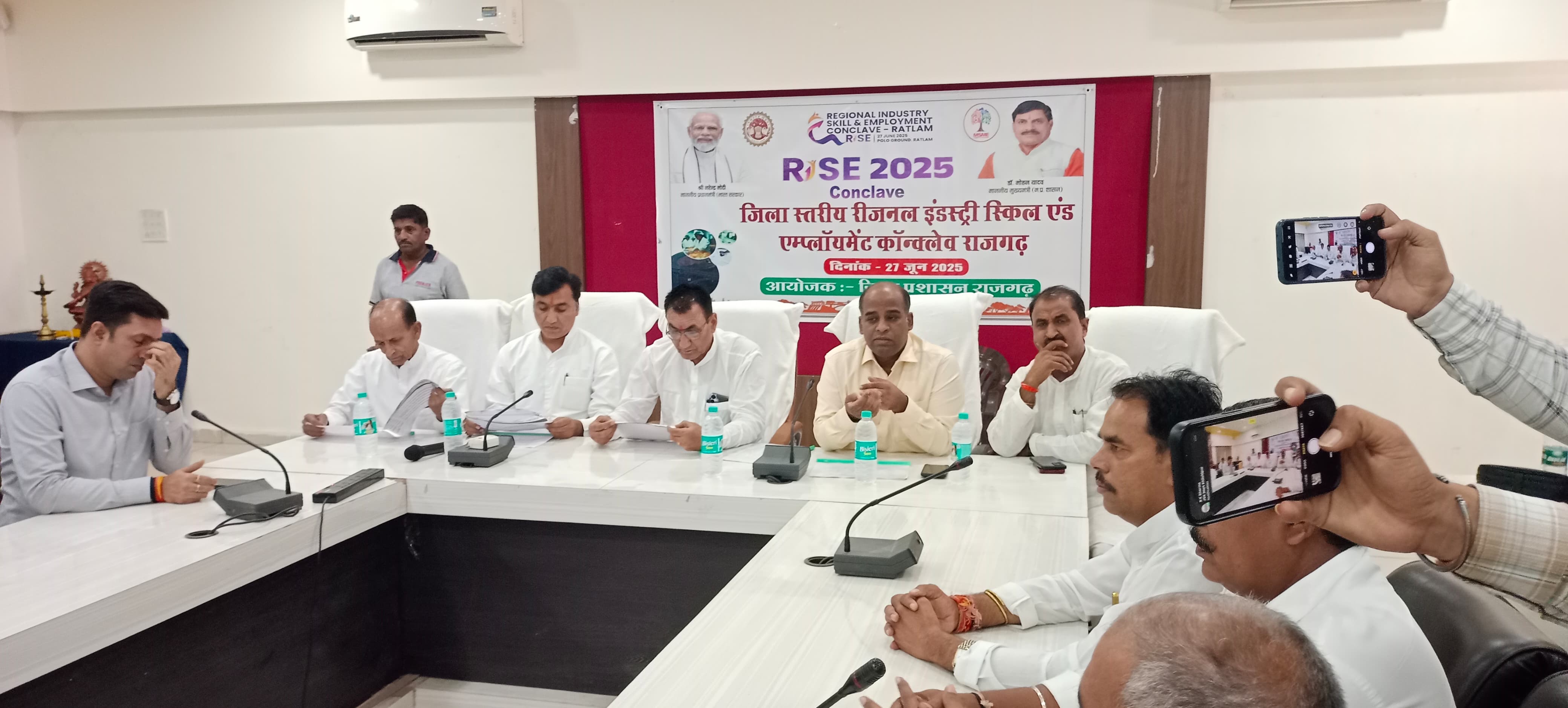 जुड़ने के लिए किया जाए प्रेरित-राज्यमंत्री पंवार जुड़ने के लिए किया जाए प्रेरित-राज्यमंत्री पंवार