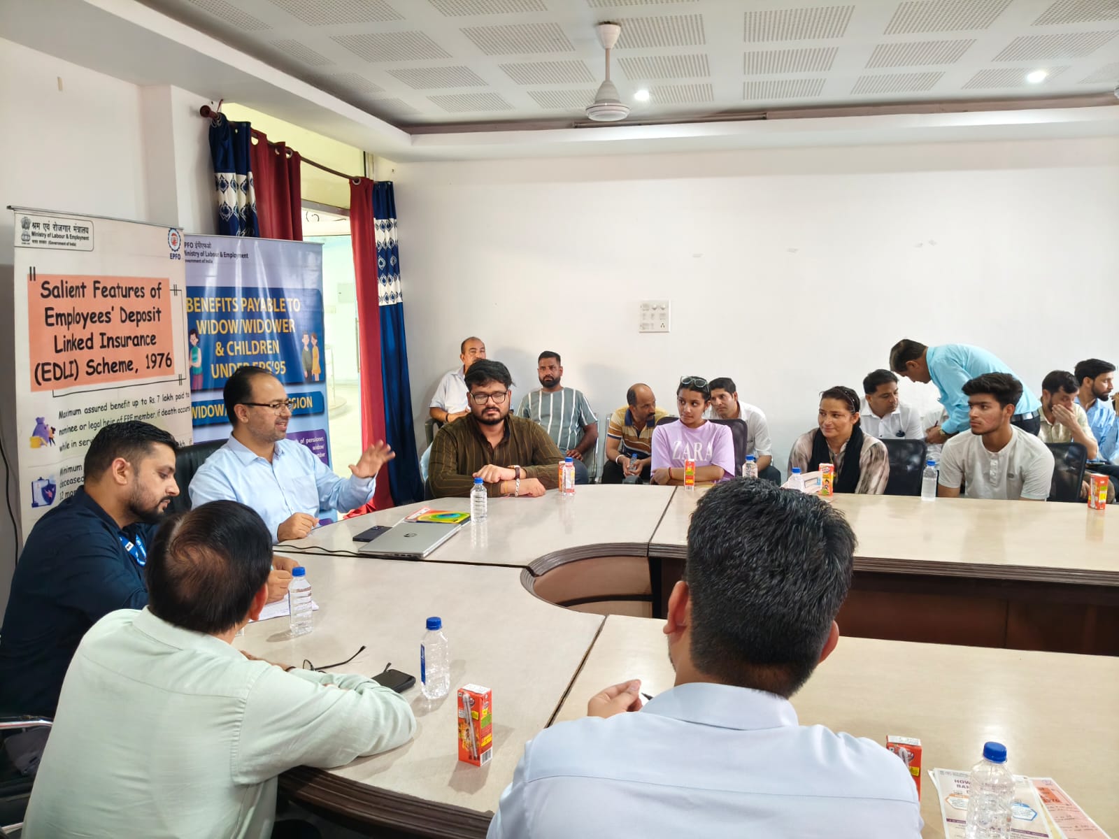 ईपीएफओ ने डोडा और कठुआ में निधि आपके निकट 2.0 कार्यक्रम आयोजित किया