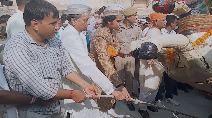 काशी नरेश परिवार के कुंवर अनंत नारायण सिंह काशी नरेश परिवार के कुंवर अनंत नारायण सिंह