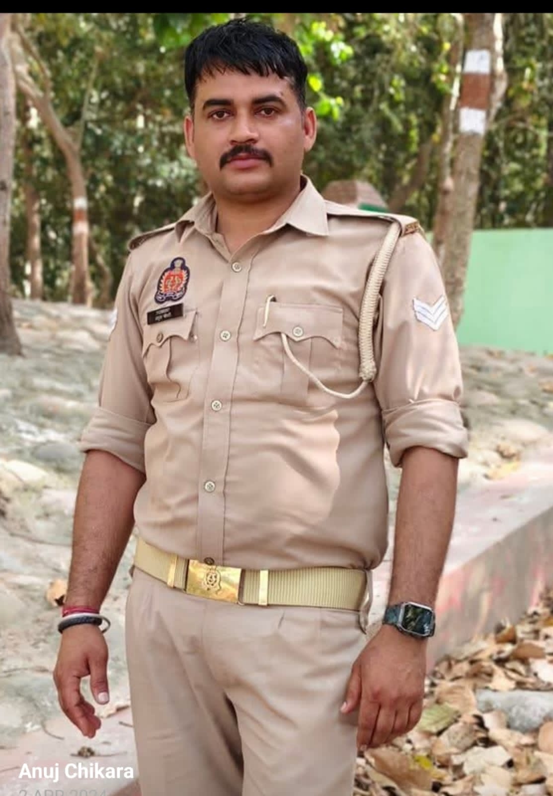 मृतक अनुज चिकारा