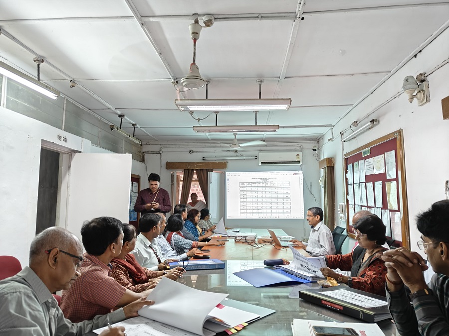 परीक्षा परिणाम समिति की बैठक परीक्षा परिणाम समिति की बैठक
