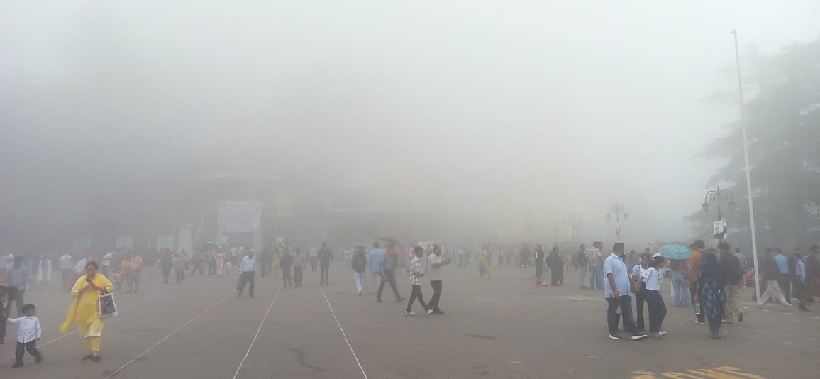 शिमला में धुंध शिमला में धुंध