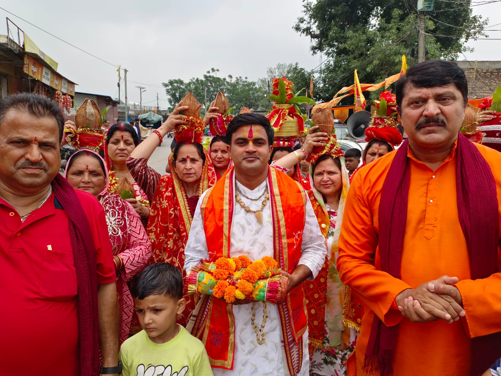 कटरा से श्रीमद्भागवत कथा व भव्य कलश यात्रा का आयोजन कटरा से श्रीमद्भागवत कथा व भव्य कलश यात्रा का आयोजन
