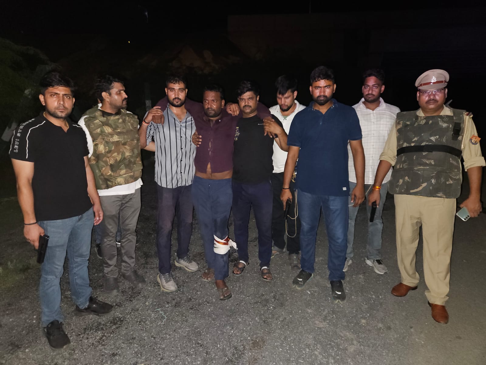 पुलिस मुठभेड़ पुलिस मुठभेड़