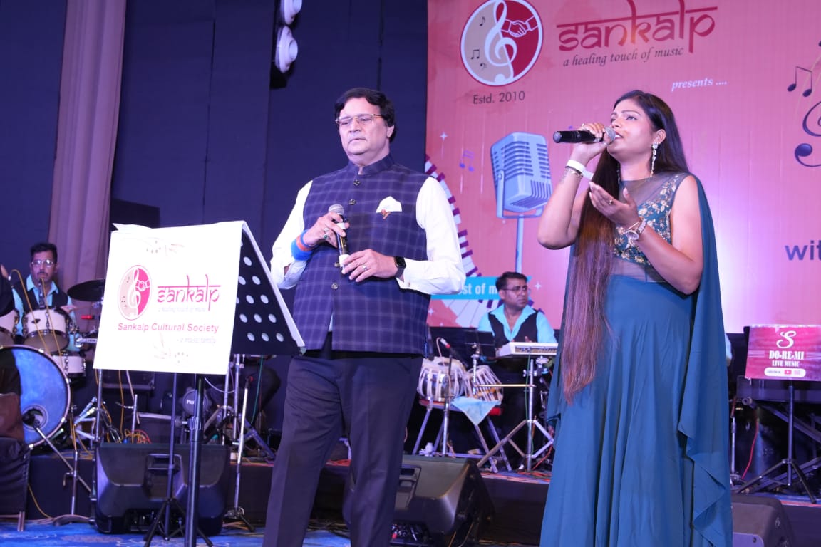 मेलोडीज़ फॉरएवर के  66वें संगीत समारोह में सुर बोले, गीत मुस्काए और दिल झूम उठे