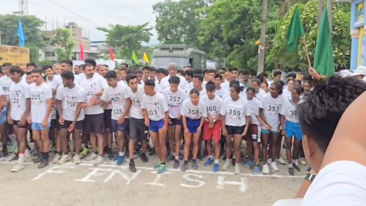 तमुलपुर में मैराथन दौड़ का सफल समापन। तमुलपुर में मैराथन दौड़ का सफल समापन।