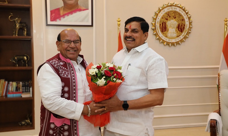 मुख्यमंत्री से मिले अनुसूचित जनजाति आयोग के राष्ट्रीय अध्यक्ष मुख्यमंत्री से मिले अनुसूचित जनजाति आयोग के राष्ट्रीय अध्यक्ष