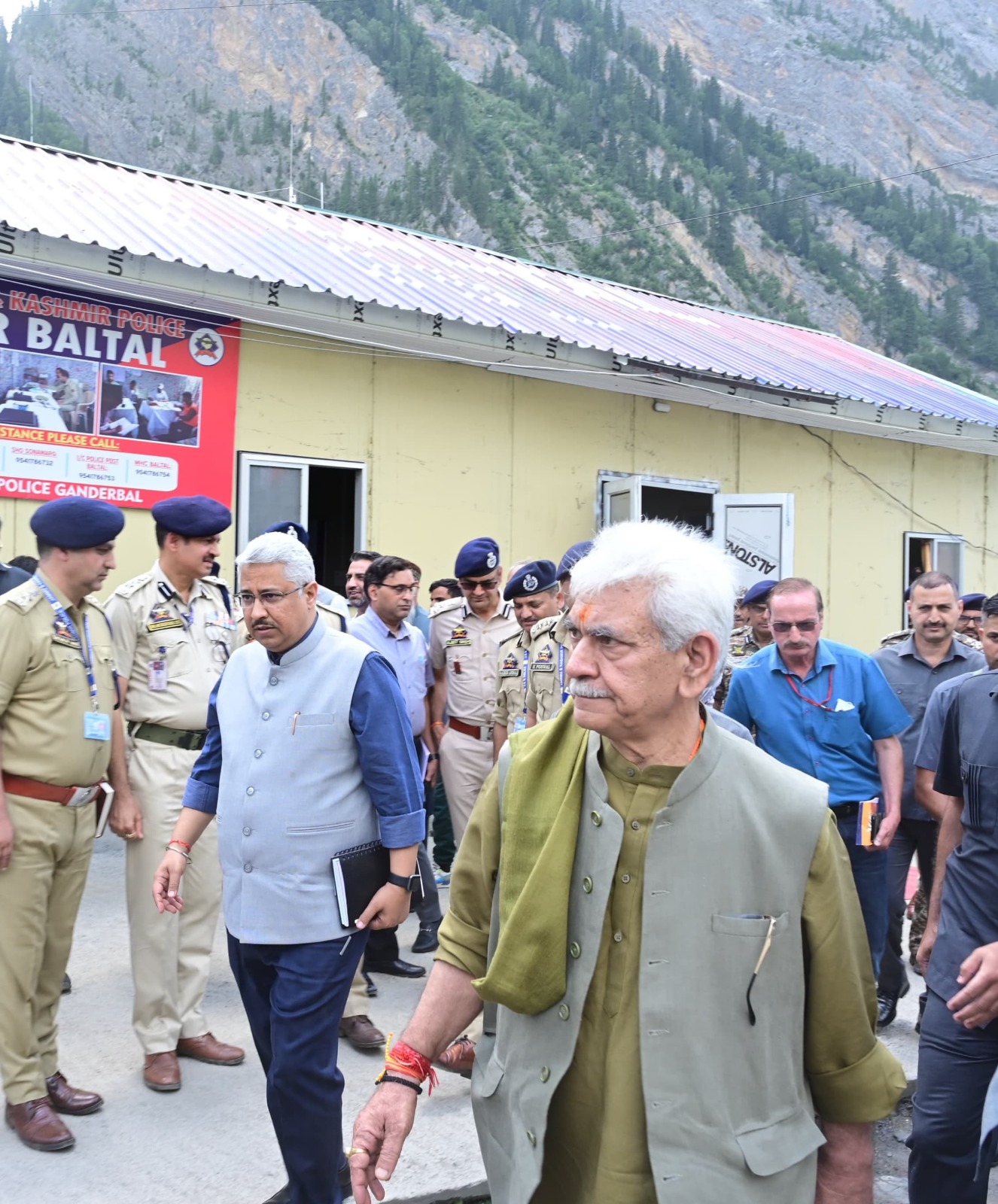 उपराज्यपाल ने बालटाल का दौरा कर अमरनाथ जी यात्रा से पहले तैयारियों की समीक्षा की