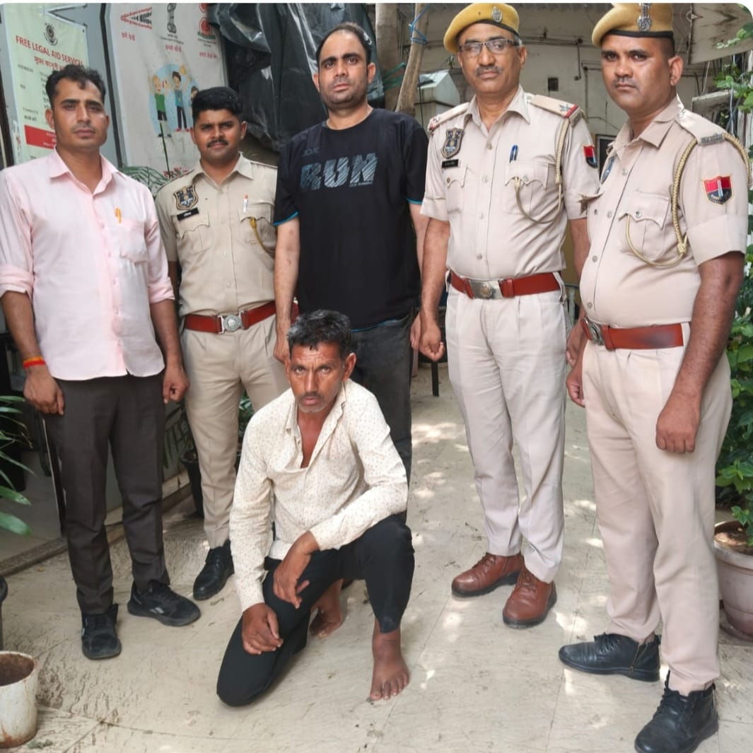 राजस्थान रोडवेज का चालक कर रहा था अवैध मादक पदार्थ की तस्करी राजस्थान रोडवेज का चालक कर रहा था अवैध मादक पदार्थ की तस्करी