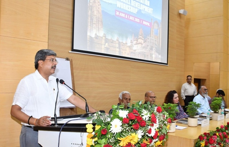 मध्य प्रदेश में गाइड्स के प्रशिक्षण एवं कौशल विकास के लिए दो दिवसीय कार्यशाला मध्य प्रदेश में गाइड्स के प्रशिक्षण एवं कौशल विकास के लिए दो दिवसीय कार्यशाला