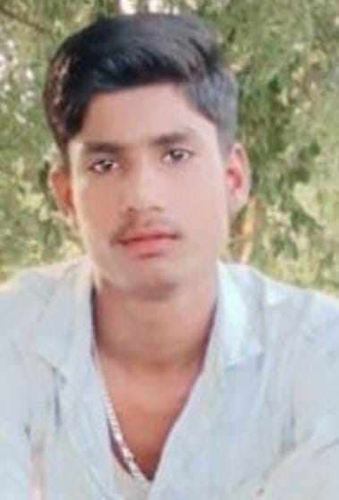 मृतक खलासी की फाईल फोटो मृतक खलासी की फाईल फोटो
