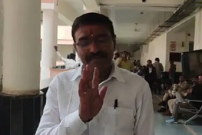 आरोपी तहसीलदार आरोपी तहसीलदार