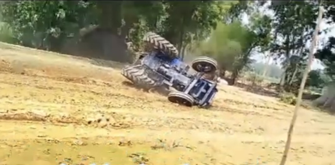 स्टंट कर रहा युवक