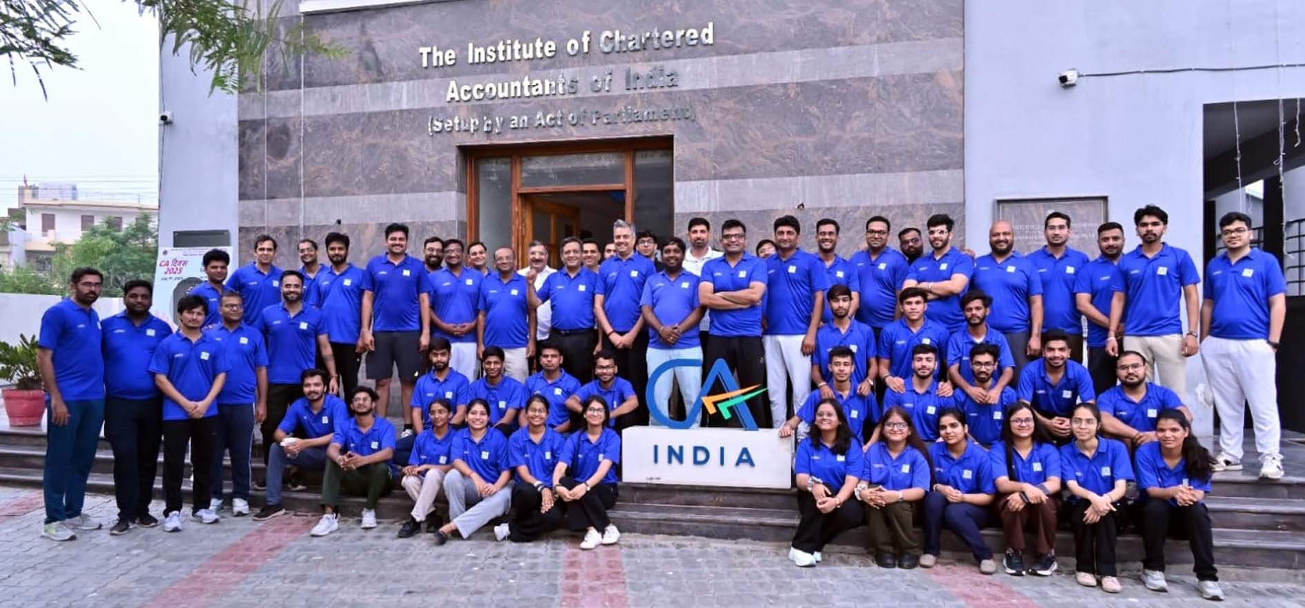 सीए कर्तव्य उत्सव में हिस्सा लेते सीए व विभिन्न उपक्रमों से जुड़े प्रतिनिधि। सीए कर्तव्य उत्सव में हिस्सा लेते सीए व विभिन्न उपक्रमों से जुड़े प्रतिनिधि।