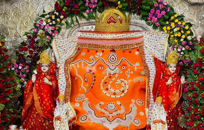इंदौर का खजराना गणेश मंदिर इंदौर का खजराना गणेश मंदिर