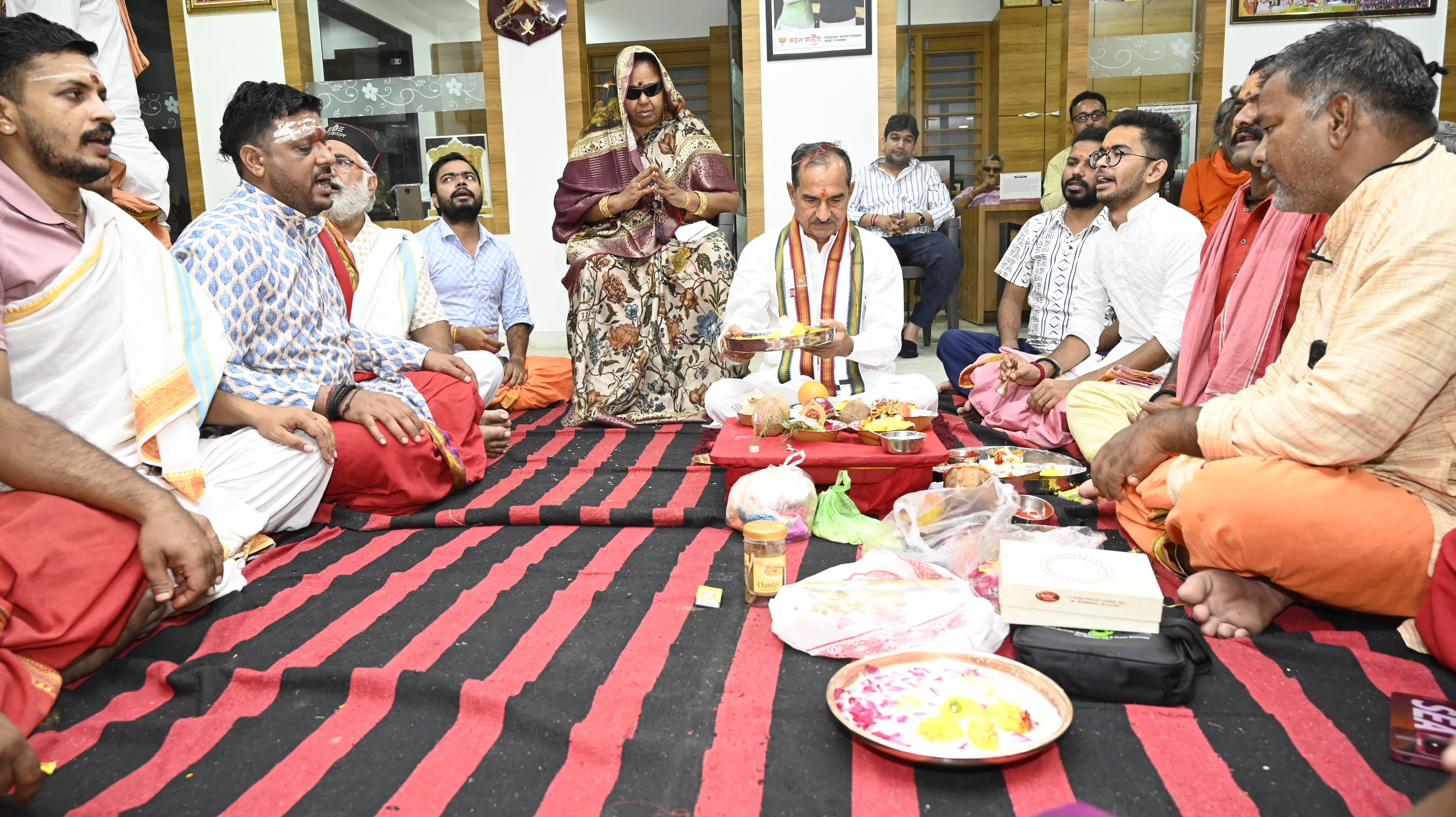 भाजपा प्रदेश अध्यक्ष मदन राठौड़ का जन्मदिन सेवा दिवस के रूप में सादगी व समर्पण के साथ मनाया भाजपा प्रदेश अध्यक्ष मदन राठौड़ का जन्मदिन सेवा दिवस के रूप में सादगी व समर्पण के साथ मनाया