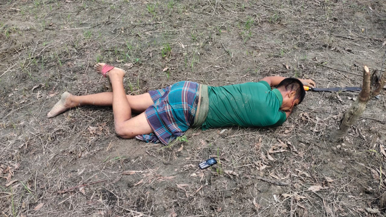 बीएसएफ फायरिंग में मर गया तस्कर बीएसएफ फायरिंग में मर गया तस्कर