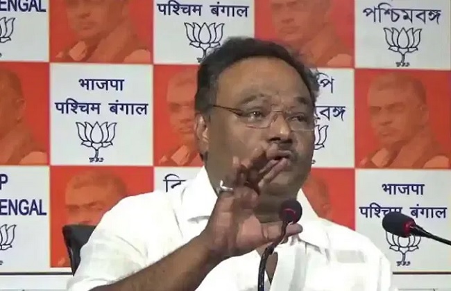 राज्यसभा सांसद शमीक भट्टाचार्य राज्यसभा सांसद शमीक भट्टाचार्य