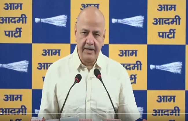 आआपा विधायक मनीष सिसोदिया पत्रकारो को संबोधित करते हुए आआपा विधायक मनीष सिसोदिया पत्रकारो को संबोधित करते हुए