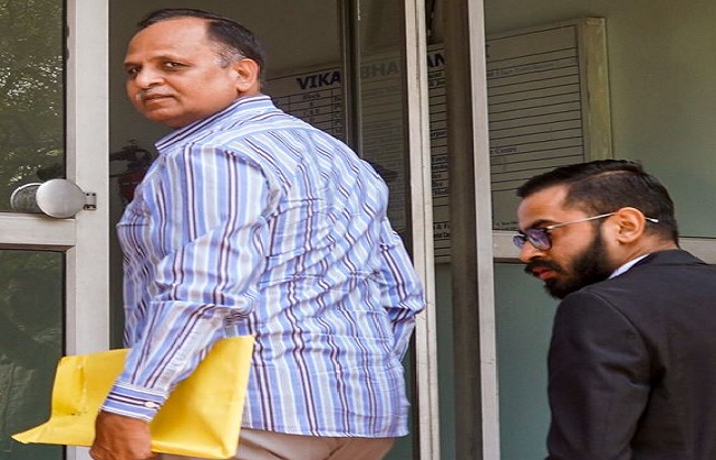 दिल्ली के पूर्व मंत्री आआपा नेता सत्येंद्र जैन का फाइल फोटो दिल्ली के पूर्व मंत्री आआपा नेता सत्येंद्र जैन का फाइल फोटो