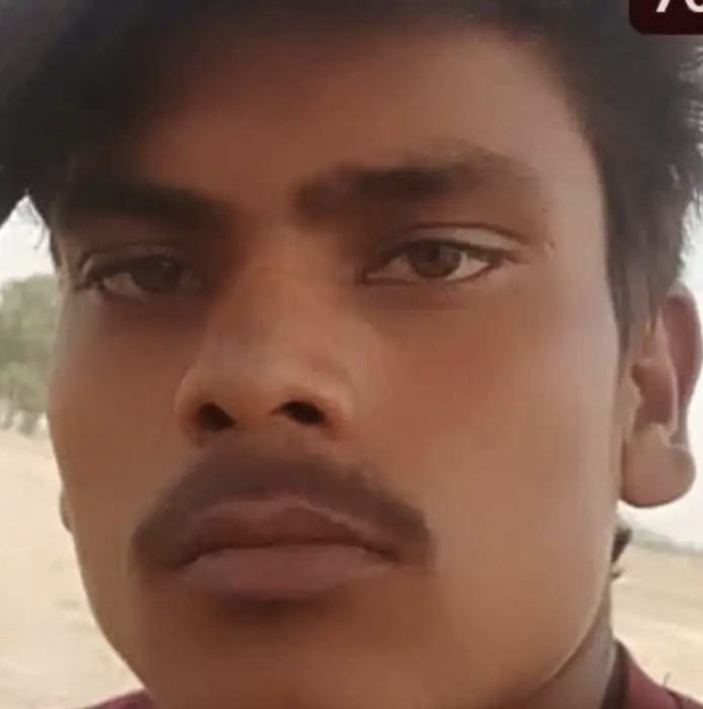 ट्रेन से गिरकर युवक की मौत ट्रेन से गिरकर युवक की मौत