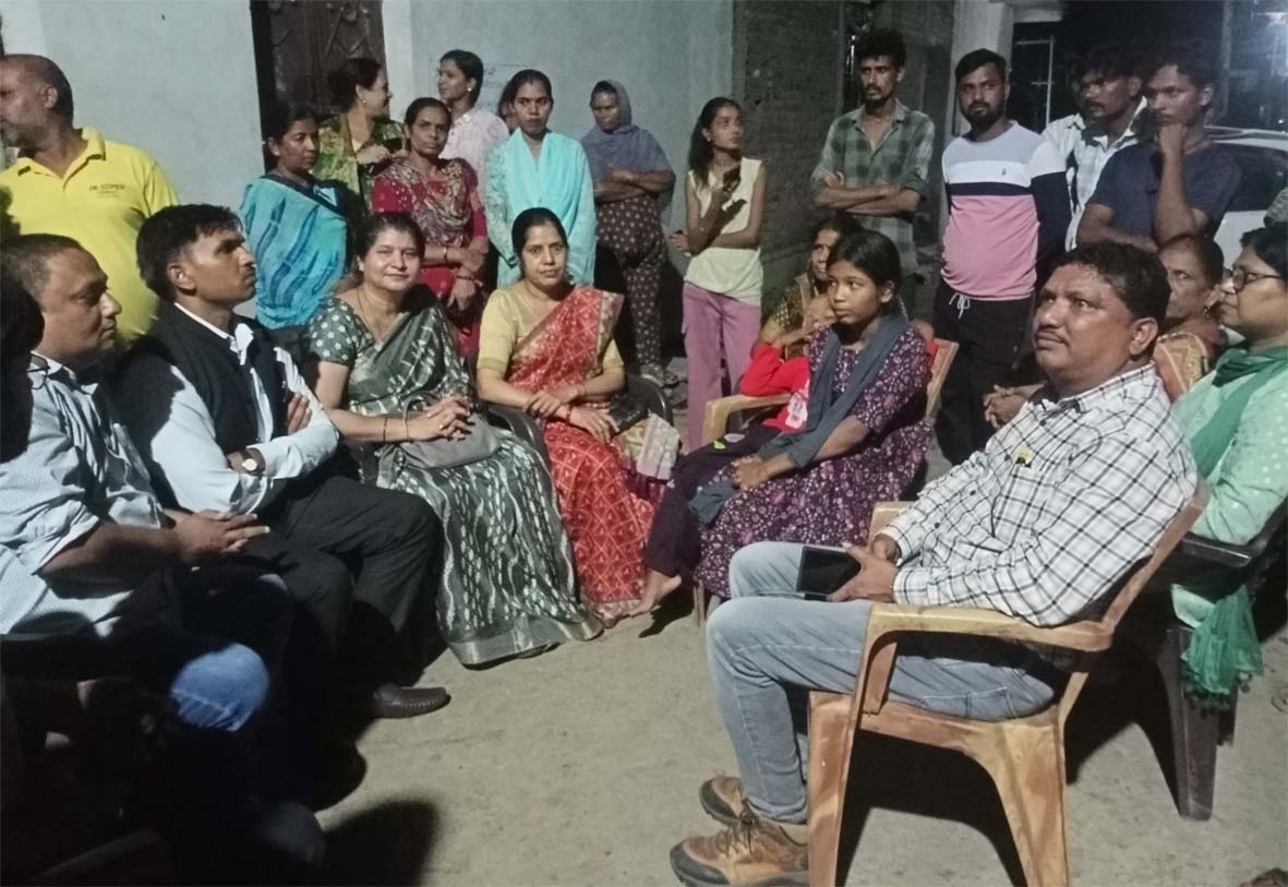 बेसहारा बच्चों का आसरा बनी समिति बेसहारा बच्चों का आसरा बनी समिति