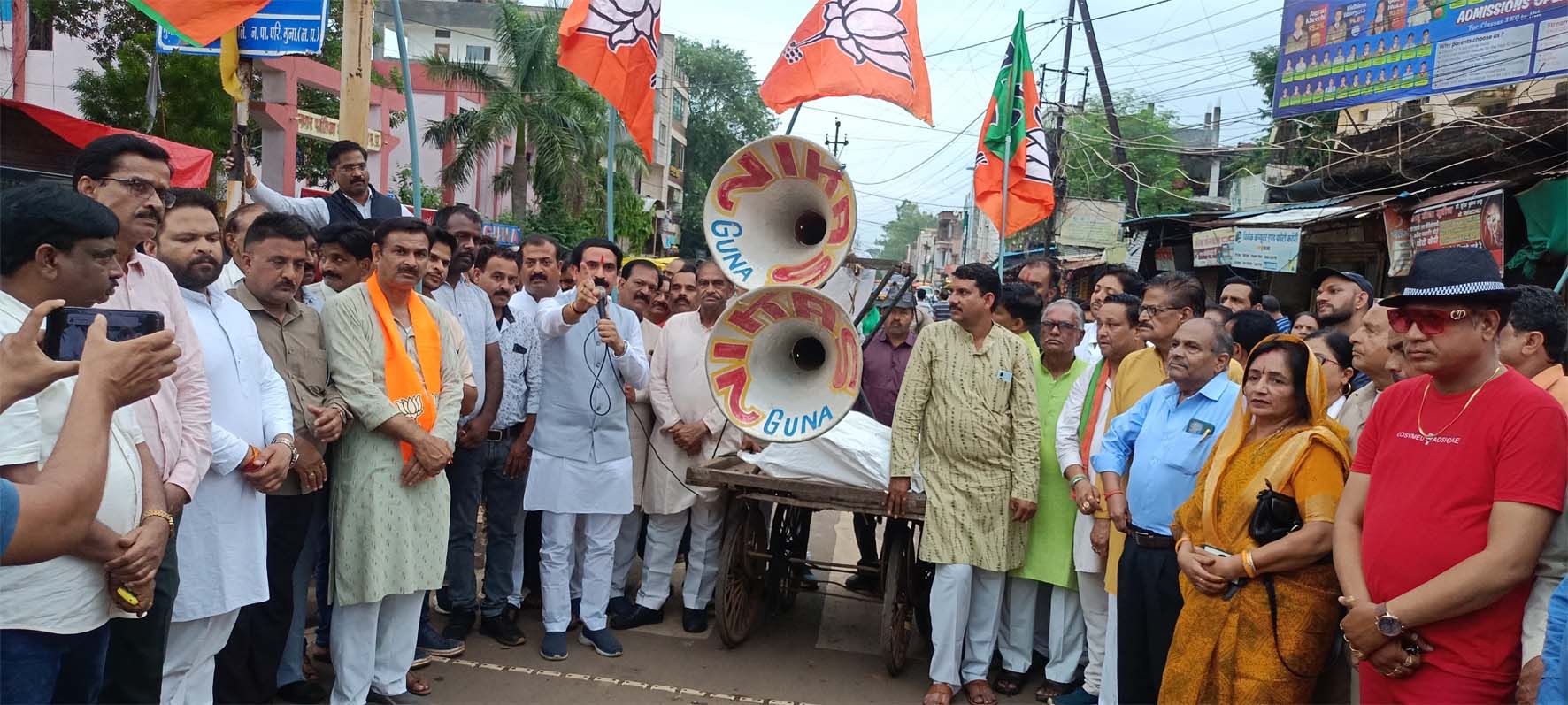 खंडेलवाल के प्रदेशाध्यक्ष बनने पर भाजपा ने मनाया जश्न खंडेलवाल के प्रदेशाध्यक्ष बनने पर भाजपा ने मनाया जश्न