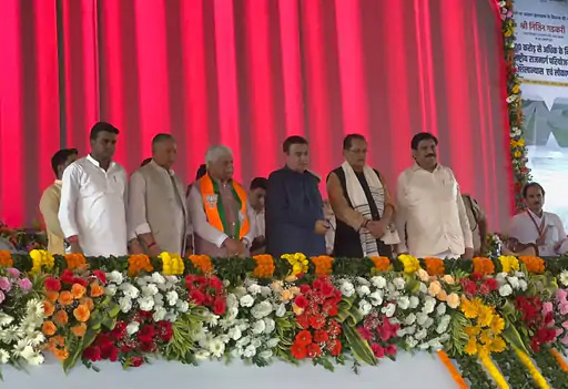 लोकापर्ण एवं शिलान्यास करते केंद्रीय सड़क परिवहन एवं राजमार्ग मंत्री नितिन गड़करी लोकापर्ण एवं शिलान्यास करते केंद्रीय सड़क परिवहन एवं राजमार्ग मंत्री नितिन गड़करी