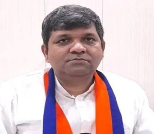 अपना दल सोनेलाल के राष्ट्रीय उपाध्यक्ष आशीष पटेल अपना दल सोनेलाल के राष्ट्रीय उपाध्यक्ष आशीष पटेल