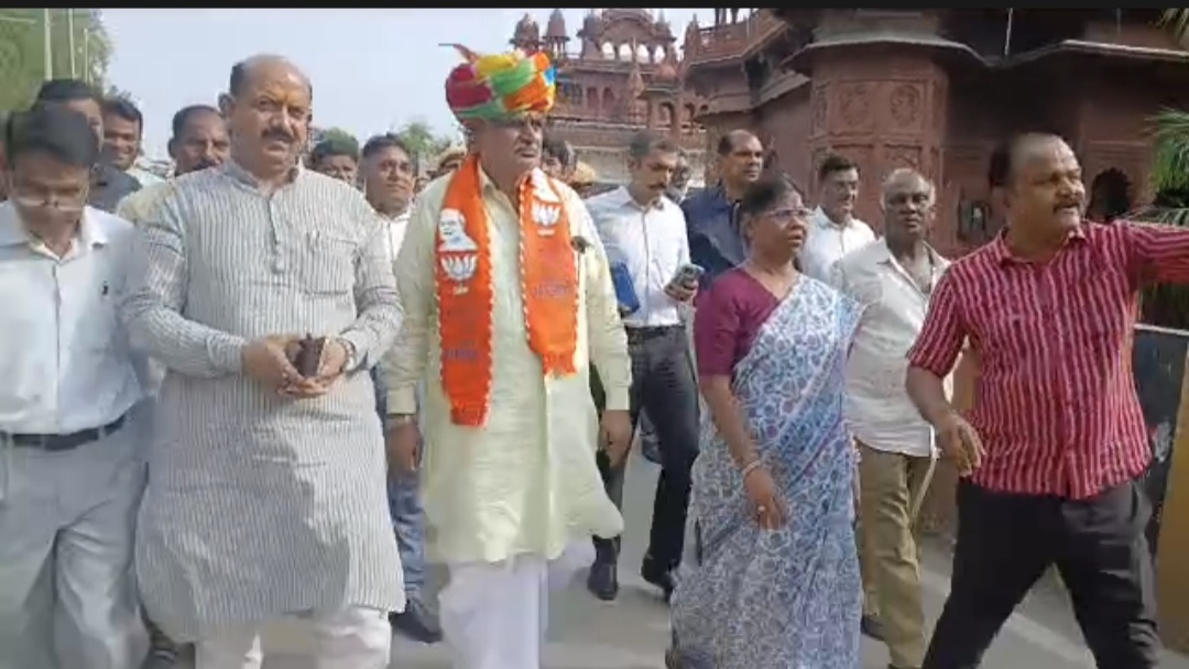 एलिवेटेड रोड निर्माण में गुणवंता की अनदेखी कांग्रेस की गहलोत सरकार की लापरवाही — खर्रा एलिवेटेड रोड निर्माण में गुणवंता की अनदेखी कांग्रेस की गहलोत सरकार की लापरवाही — खर्रा