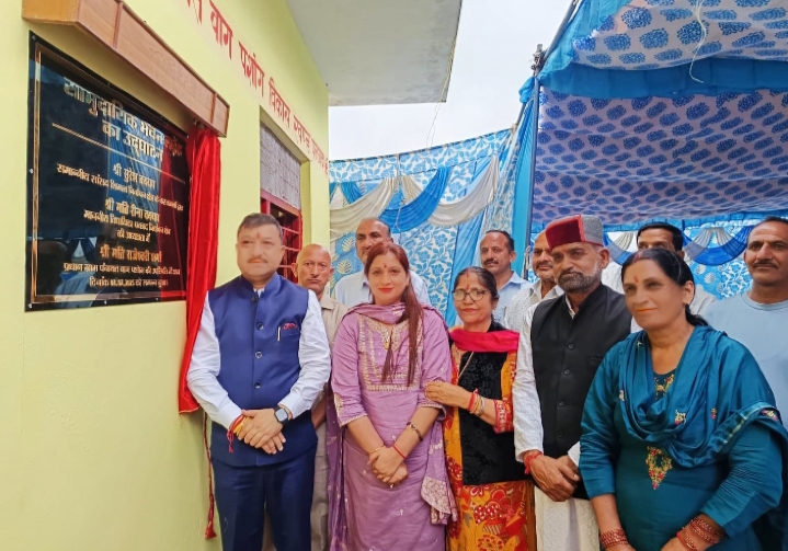 सांसद सुरेश कश्यप ने किया अपने गृह क्षेत्र में सामुदायिक भवन का लोकार्पण सांसद सुरेश कश्यप ने किया अपने गृह क्षेत्र में सामुदायिक भवन का लोकार्पण