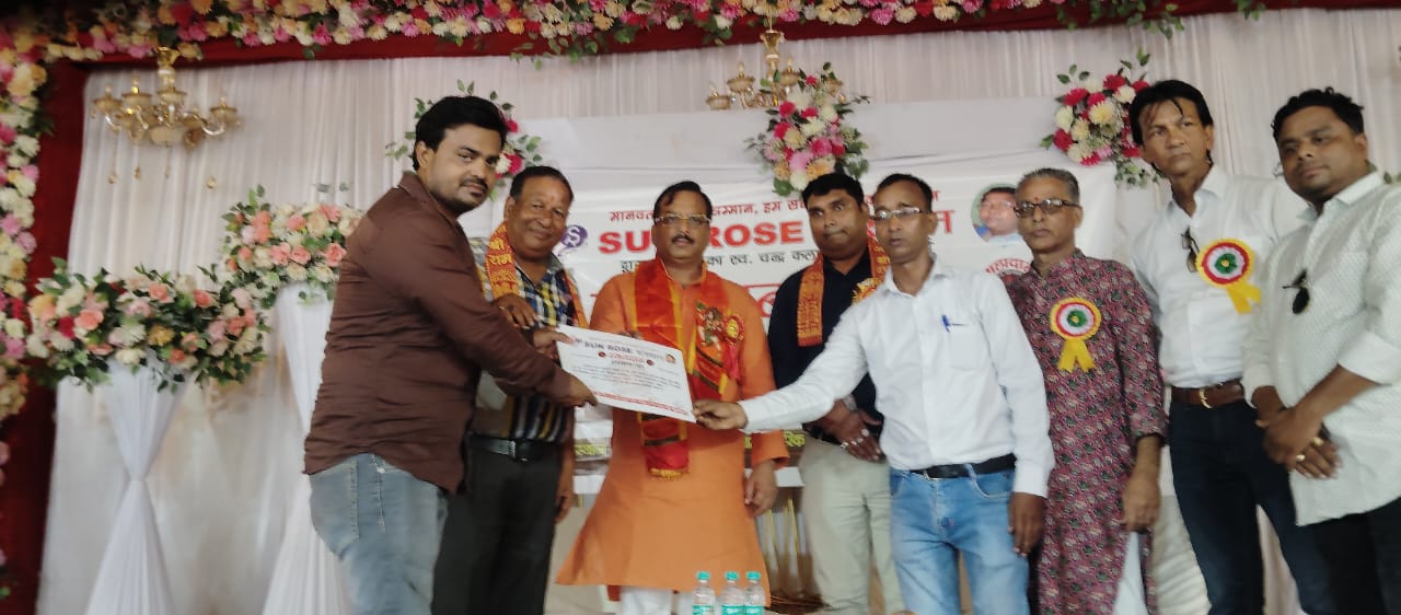 मानवीय सेवा कर्मों को मजबूत करता- विवेक अस्थाना* मानवीय सेवा कर्मों को मजबूत करता- विवेक अस्थाना*