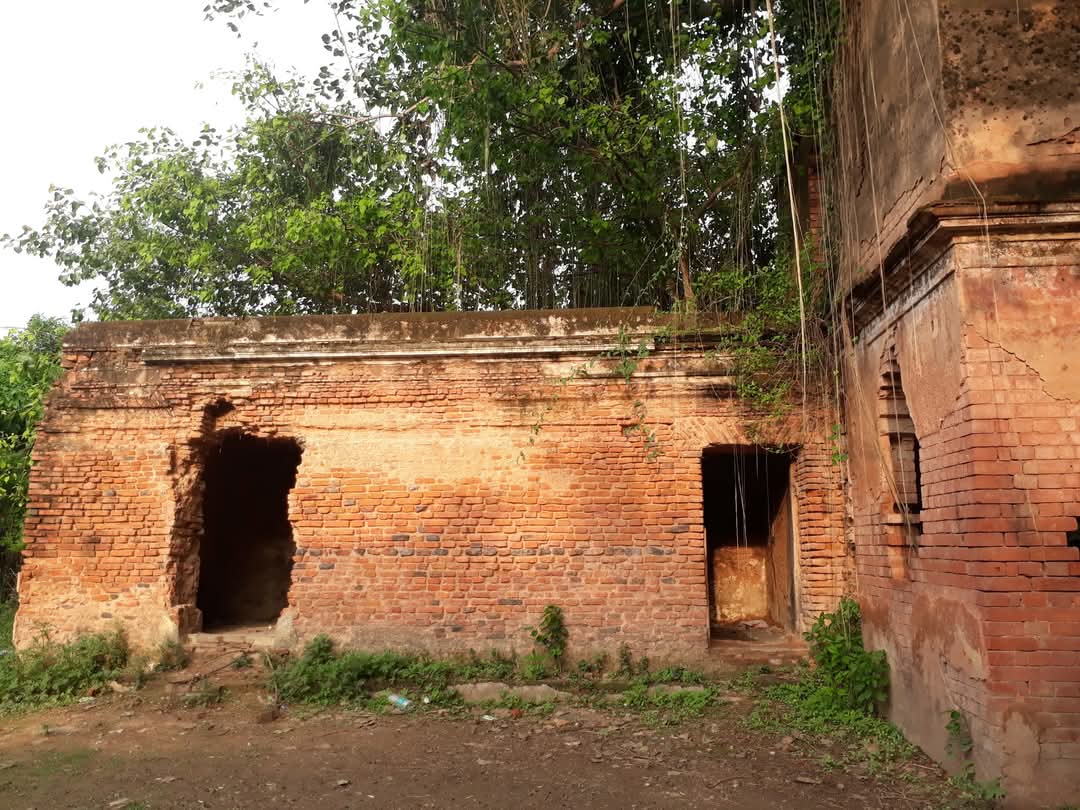 खंडहर में तब्दील गोपाल लाल विला