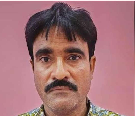 पूर्व बर्दवान बम विस्फोट में तृणमूल विधायक का बड़ा आरोप, 'हमले के लिए बनाए जा रहे थे बम', आरोपित पर दर्ज हैं 42 आपराधिक मामले पूर्व बर्दवान बम विस्फोट में तृणमूल विधायक का बड़ा आरोप, 'हमले के लिए बनाए जा रहे थे बम', आरोपित पर दर्ज हैं 42 आपराधिक मामले