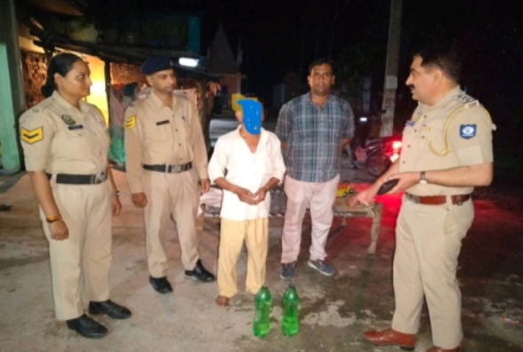 पोंटा क्षेत्र में 2 अलग अलग मामलों में 10 लीटर अवैध शराब बरामद पोंटा क्षेत्र में 2 अलग अलग मामलों में 10 लीटर अवैध शराब बरामद
